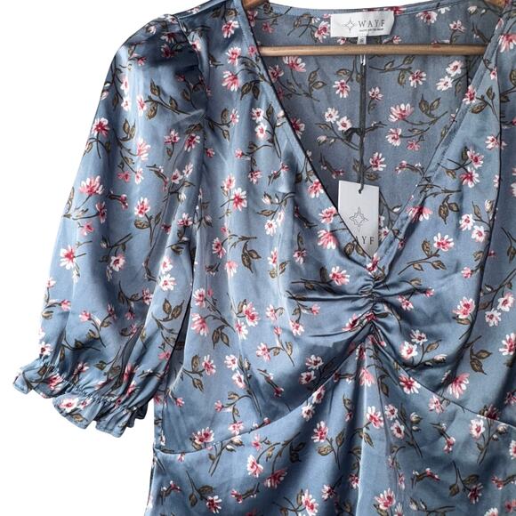 WAYF Dusty Blue Floral Puff Sleeve Top | Size Small | NWT - Picture 2 of 6